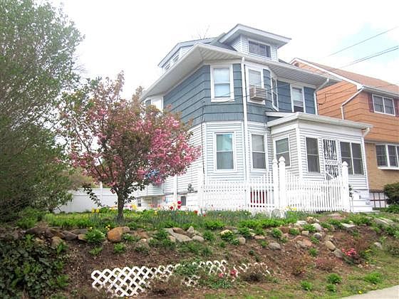 1st image of 189 Hornblower Ave