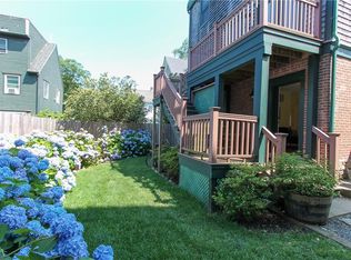 487 Spring St #1, Newport, RI 02840