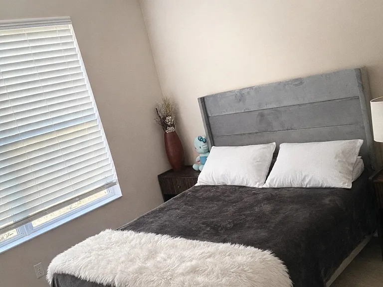 8227 Planters Knoll Ter — Photo 4