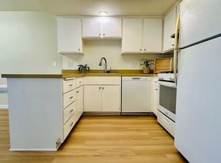 5581 Reno Cir APT 2, Huntington Beach, CA 92649