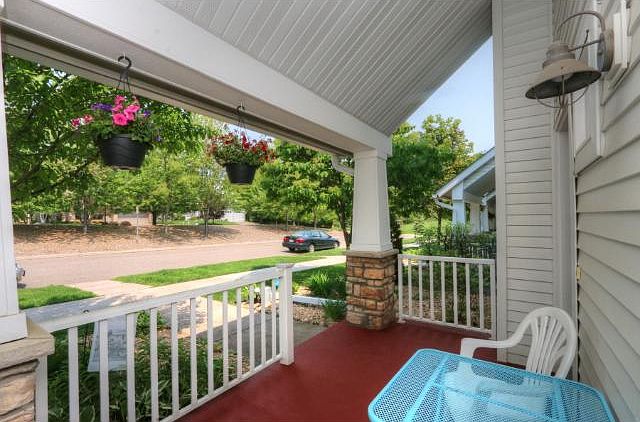 1st image of 2692 Pinkspire Ln E