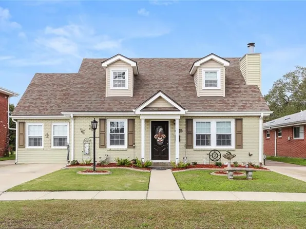 448 Stratford Dr, Harahan, LA 70123