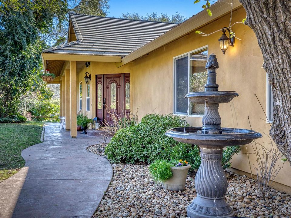 2nd image of 5080 Shady Creek Ln