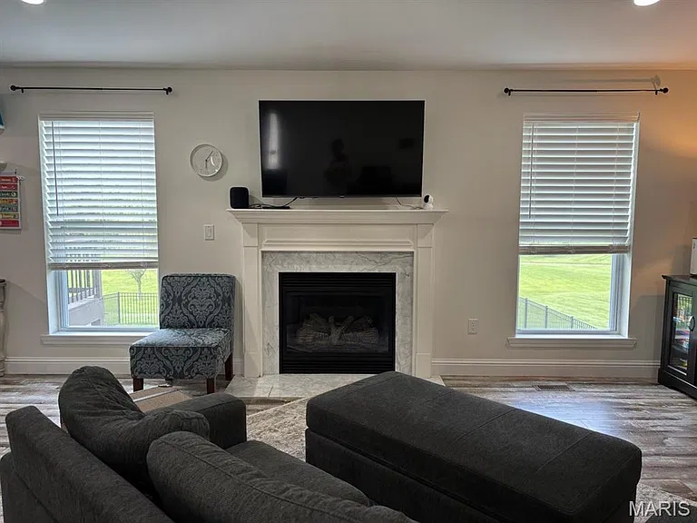 2617 Lauren Lake Dr — Photo 13