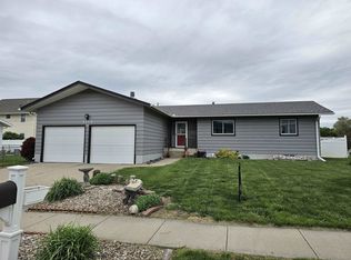 1116 2nd St, Columbus, NE 68601