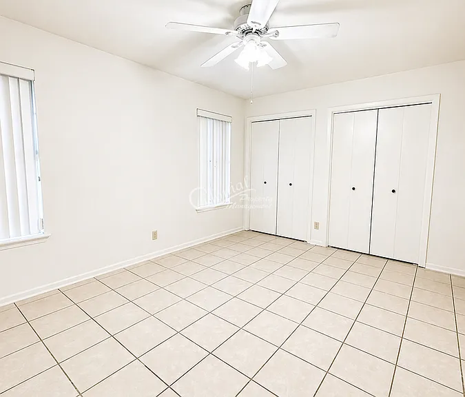 2806 Greystone Dr — Photo 6