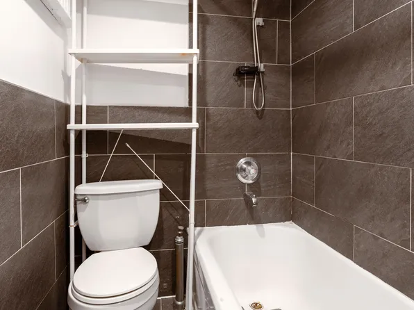 120 East 17th Street image 14 of 15