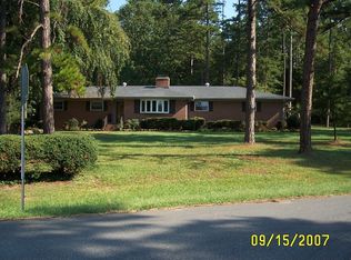 6501 Elmwood Cres, Charlotte, NC 28214