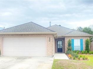 4436 Park Shore Dr, Marrero, LA 70072