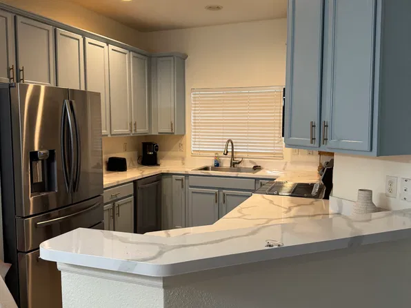 9910 Venetian River Way, Tampa, FL 33619