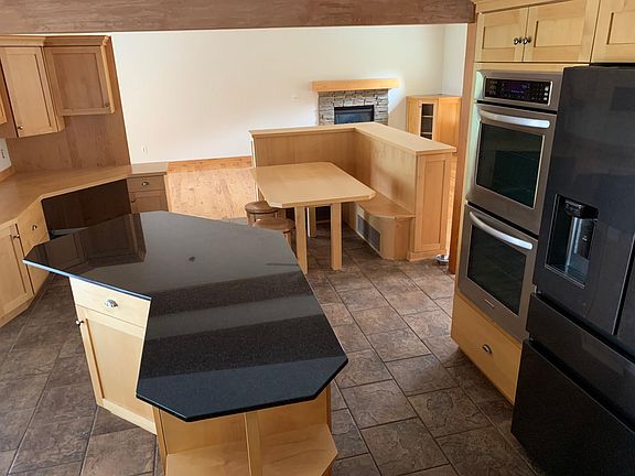 3rd image of 8566 S Kings Cove Dr