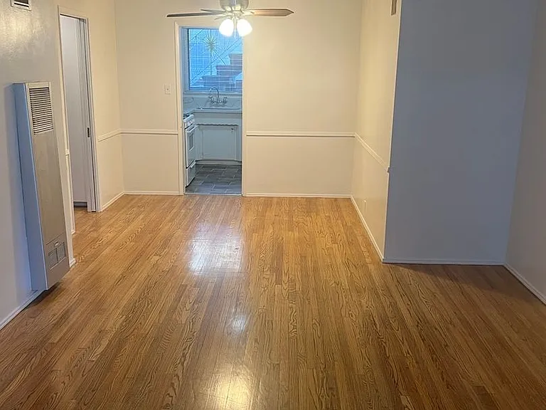 8366 Sargent Ave — Photo 8