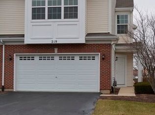 223 S Alder Creek Dr, Romeoville, IL 60446