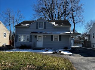 49 Fielding Rd, Rochester, NY 14626