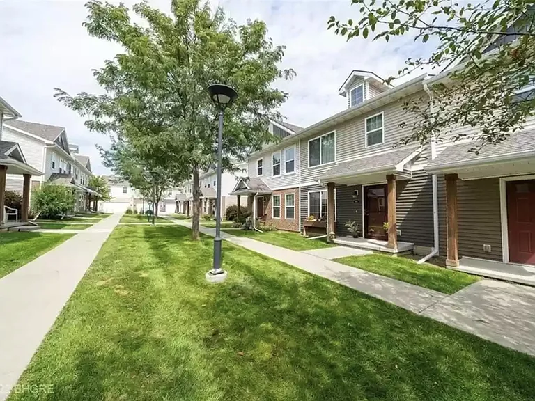 9055 Coneflower Dr #106 — Photo 4
