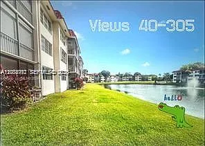 361 S Hollybrook Dr #305