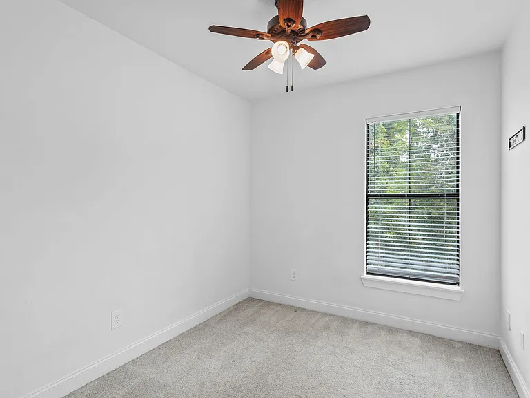 3535 Knight Ln #14 — Photo 7