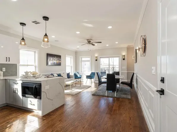 586 Liberty Avenue image 3 of 11