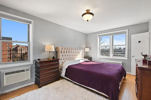 Sold by Julia B Fee Sotheby's International Realty | media 10