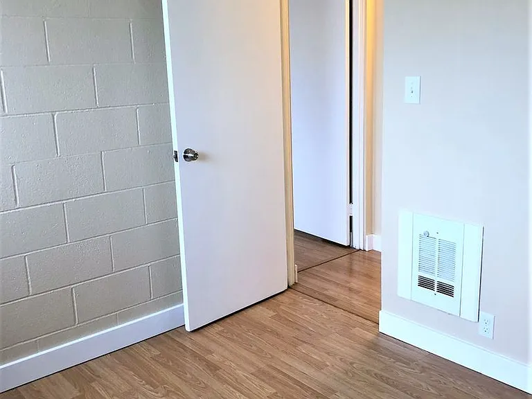 Viewmont Apartments — Photo 38