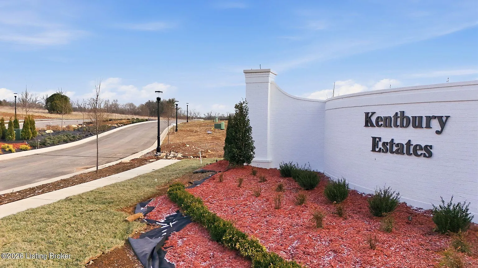 33 Littlecote Ln photo 1