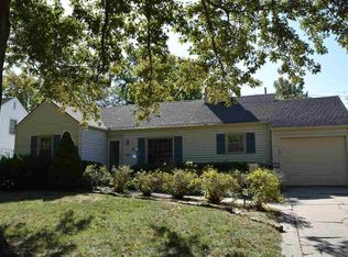 3535 SW Huntoon St, Topeka, KS 66604