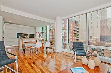 Rented by R New York