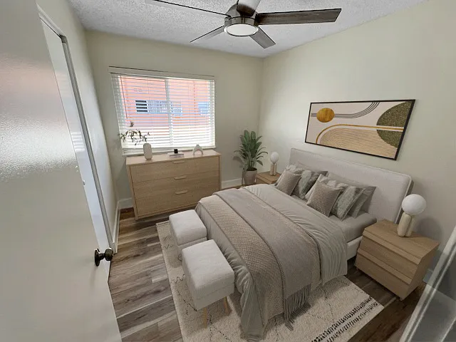 1330 W 57th St #102 — Photo 3