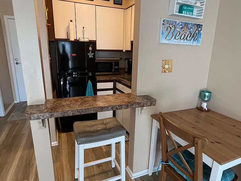 709 Ocean Ave #22 — Photo 8