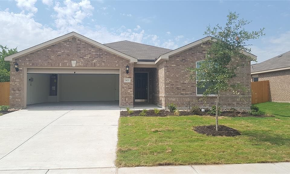 1st image of 1423 Englemann Dr