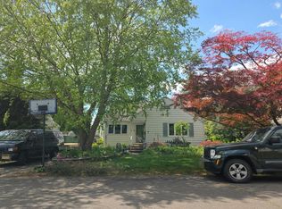 13 Rolling Rd, Middlesex, NJ 08846