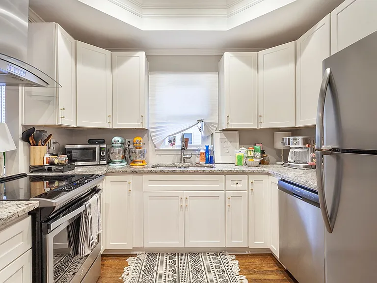 1490 Venetian Dr SW — Photo 11