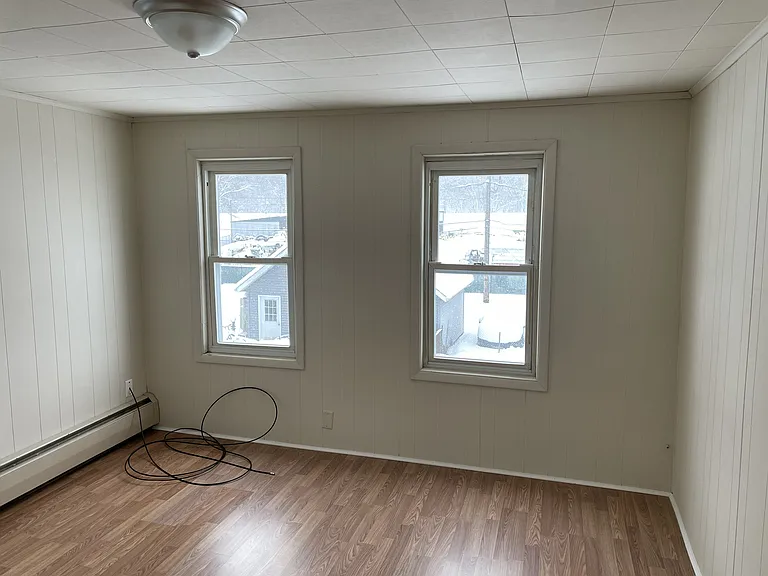 1049 Walnut St #1049 — Photo 8