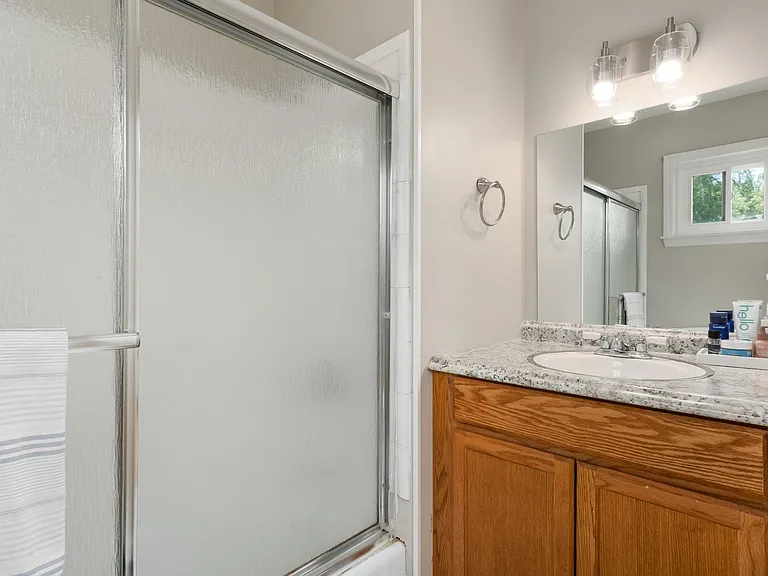 702 Ogrady Dr — Photo 22