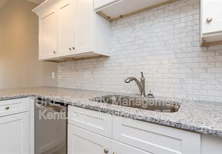 727 Leeward Ct — Photo 10