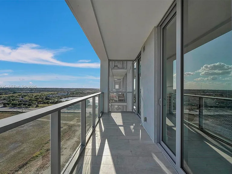 2000 Metropica Way #1408 — Photo 15