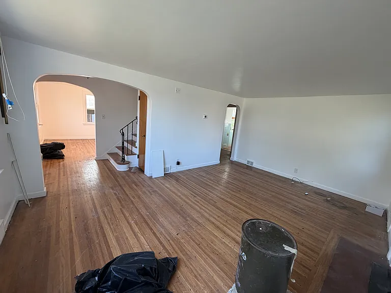 325 Meyer Rd — Photo 8