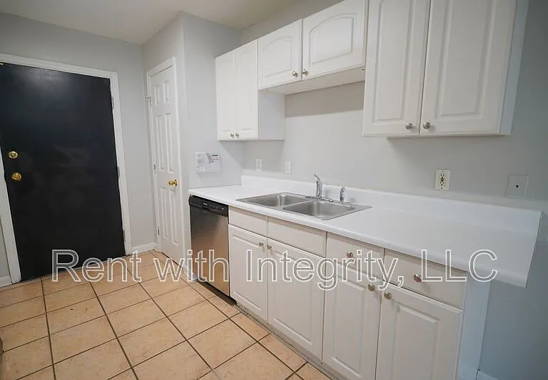 859 W Brevard St #859 W BREVARD ST — Photo 6