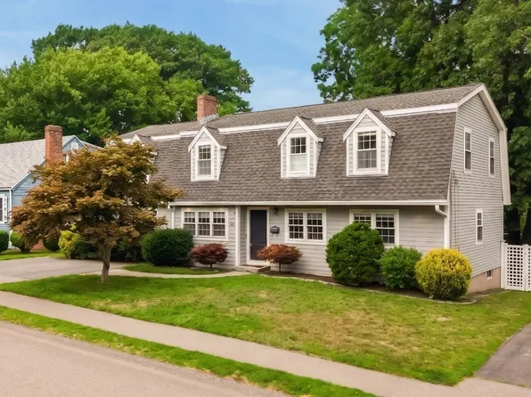 100 Kimball Rd, Dedham, MA 02026