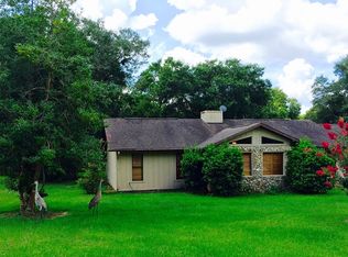 280 W Retta St, De Leon Springs, FL 32130