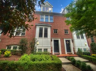 3327 Kemper Rd, Arlington, VA 22206
