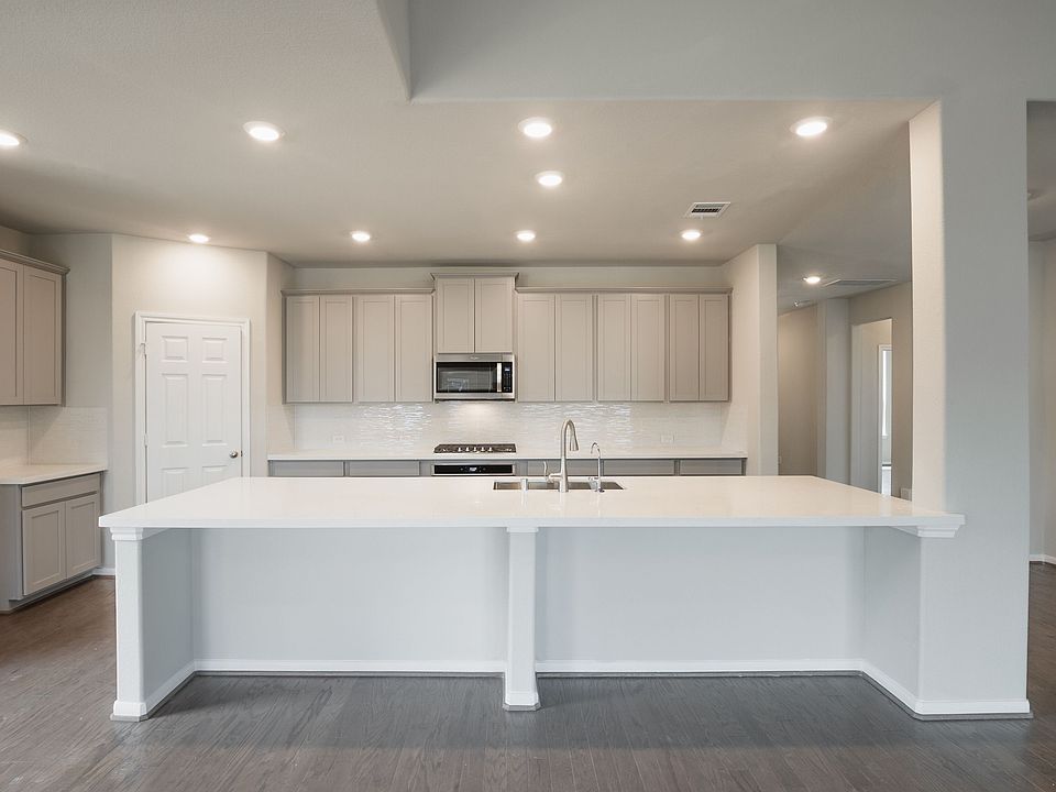 Summer Lakes 60FT - Cooper Interior Image 1