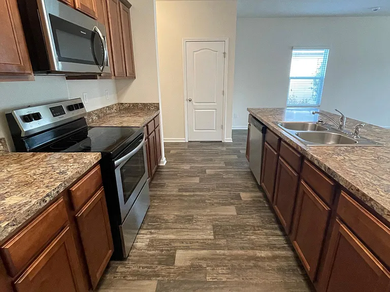 378 Ashby Landing Way — Photo 9