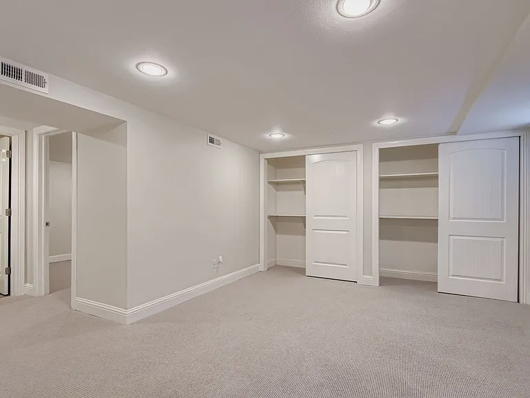 3334 W 37th Ave — Photo 7
