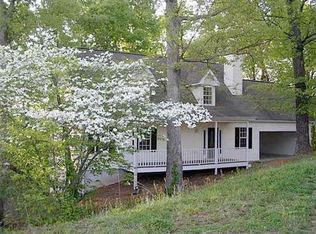 4341 Woodglenn Dr, Gainesville, GA 30507