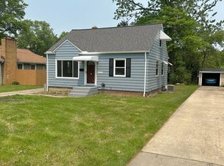 3969 Clague Rd #1, North Olmsted, OH