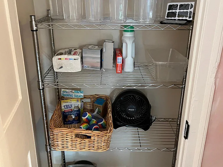 Pantry & Food storage bins. Electric Frying Pan.