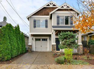 7417 N Stockton Ave, Portland, OR 97203