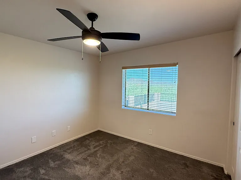 4440 W Mountain Side Dr — Photo 23