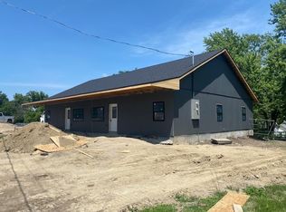 202 E Howell St UNIT A, Albany, MO 64402